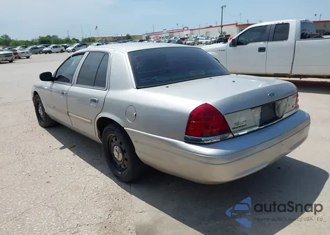 2009 Ford Crown Victoria Police/Police Interceptor z USA, uszkodzony, nr VIN 2FAHP71V29X102762
